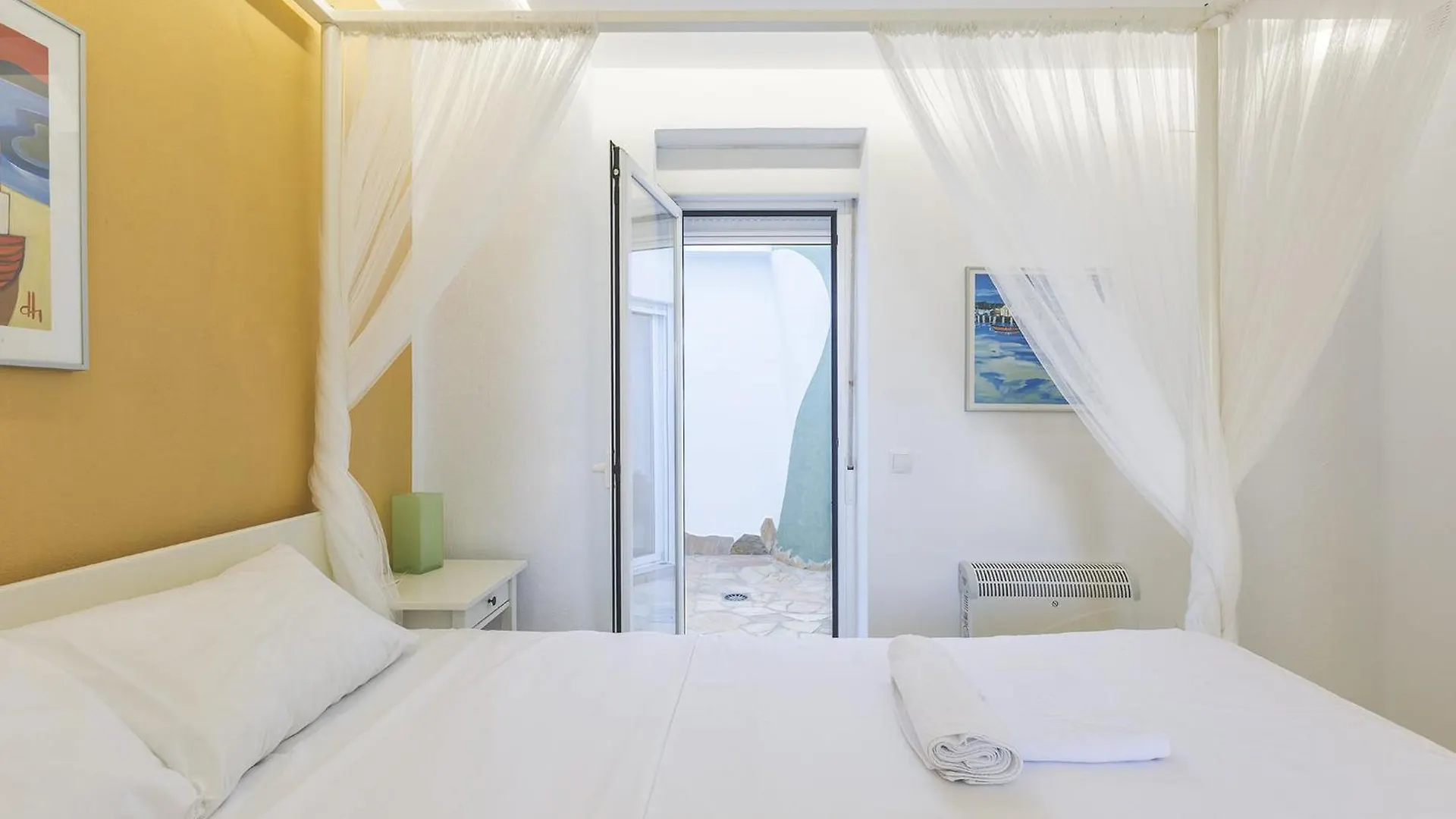 A&N Caleta De Velez Beach 0*,  إسبانيا